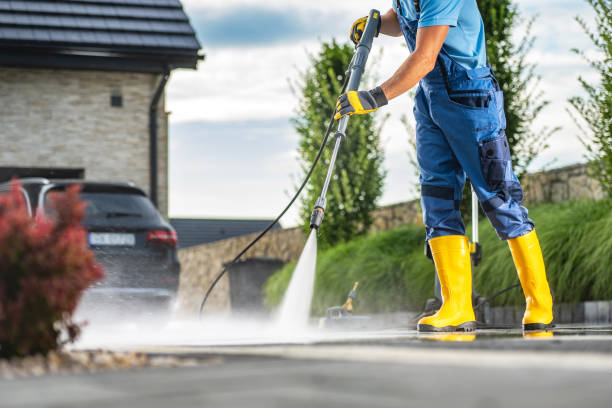 Best Building Exterior Washing  in Eatons Neck, NY